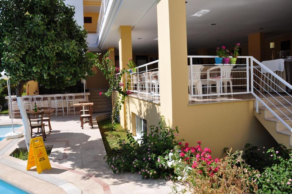 Tuncer Garden Hotel Kemer Exterior foto